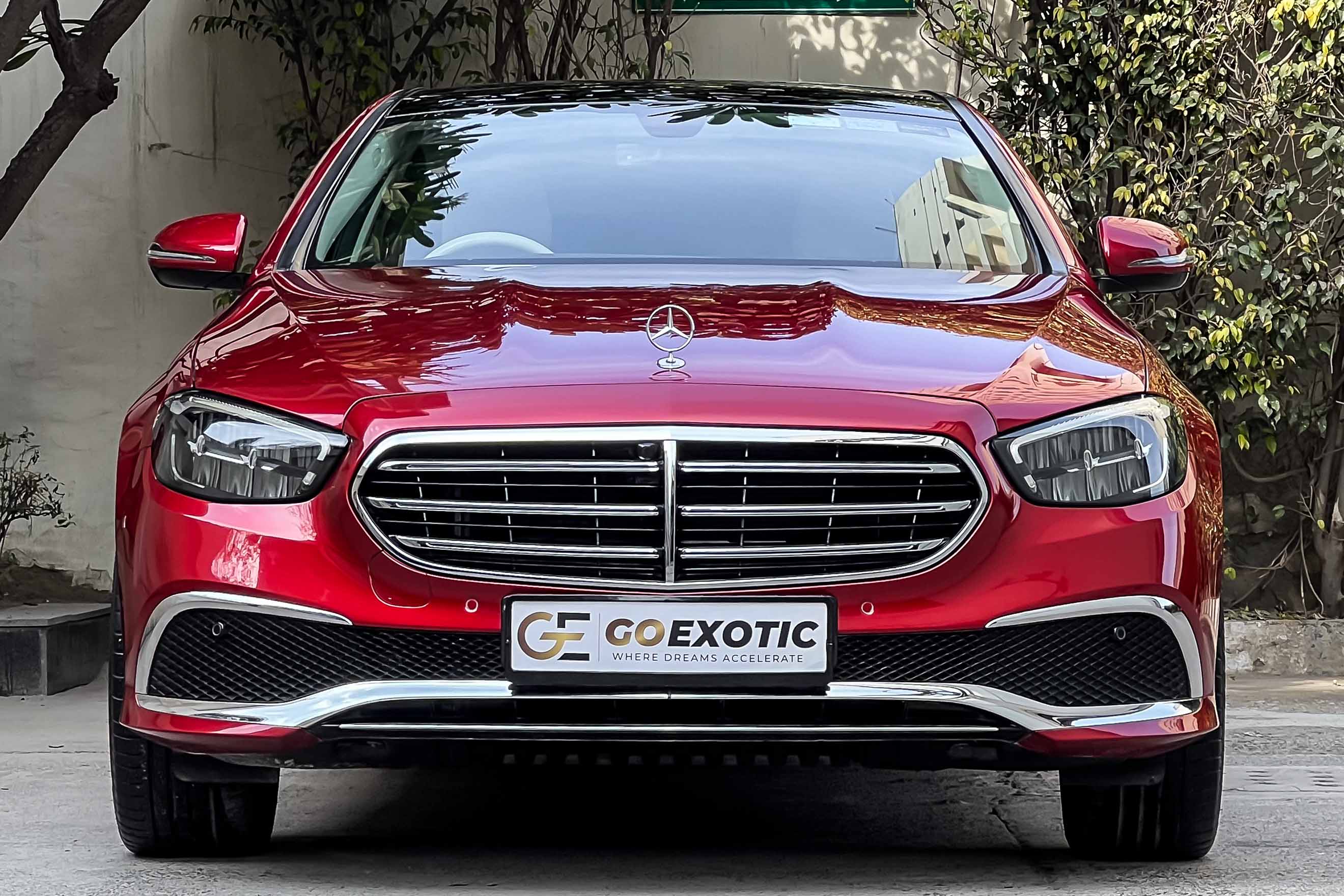 2021 MERCEDES BENZ E200 EXCLUSIVE pre-owned luxury car